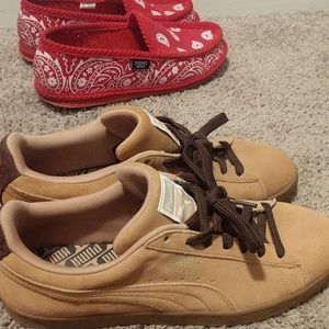 Brown suede pumas size 11 men